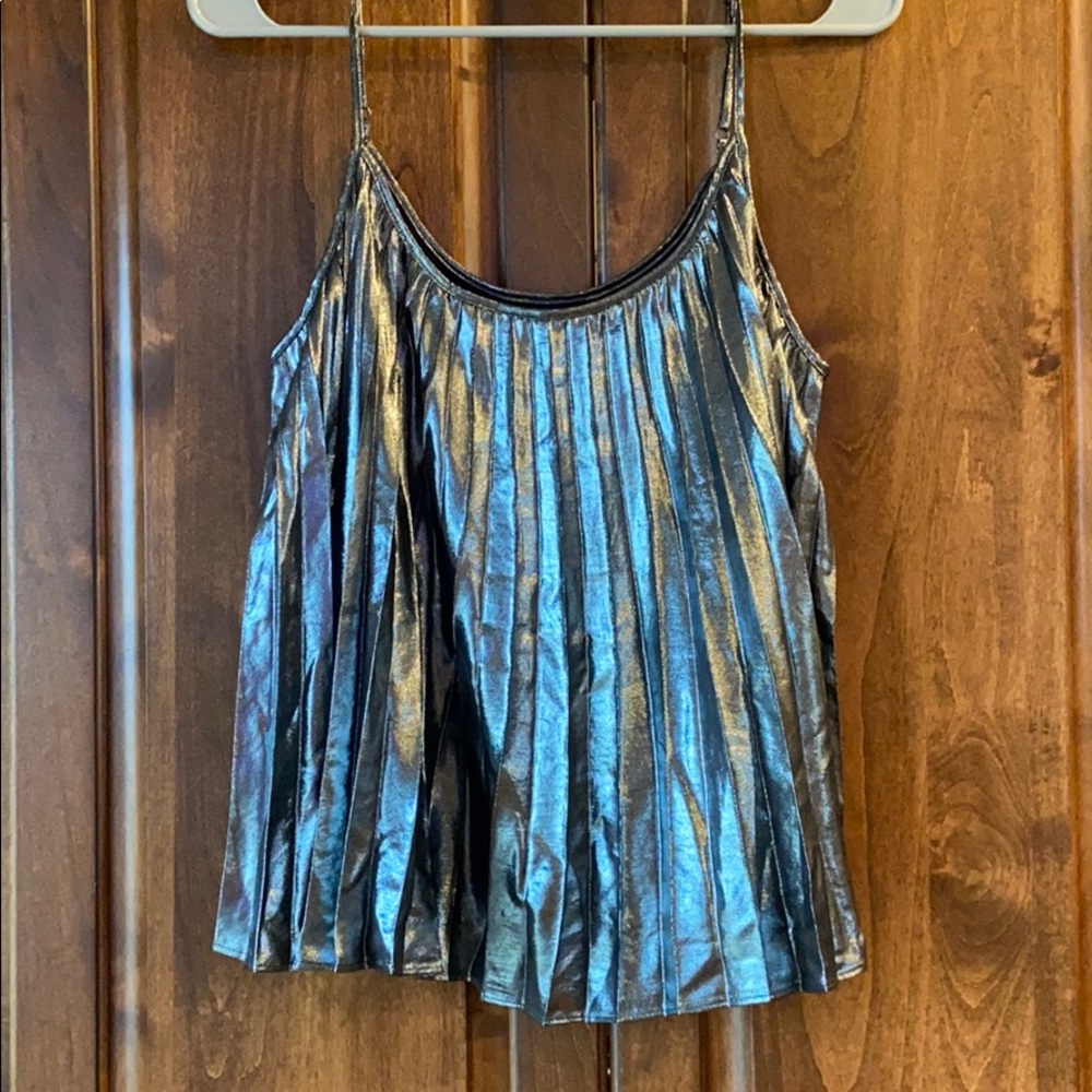 NWT Banana Republic Steel Gray pleated tank - M